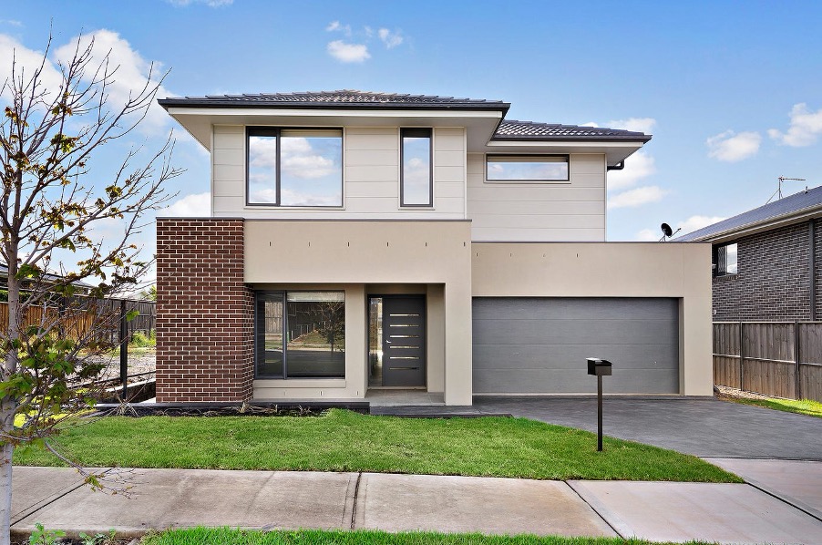 Modern double-storey home, Glenmore Park